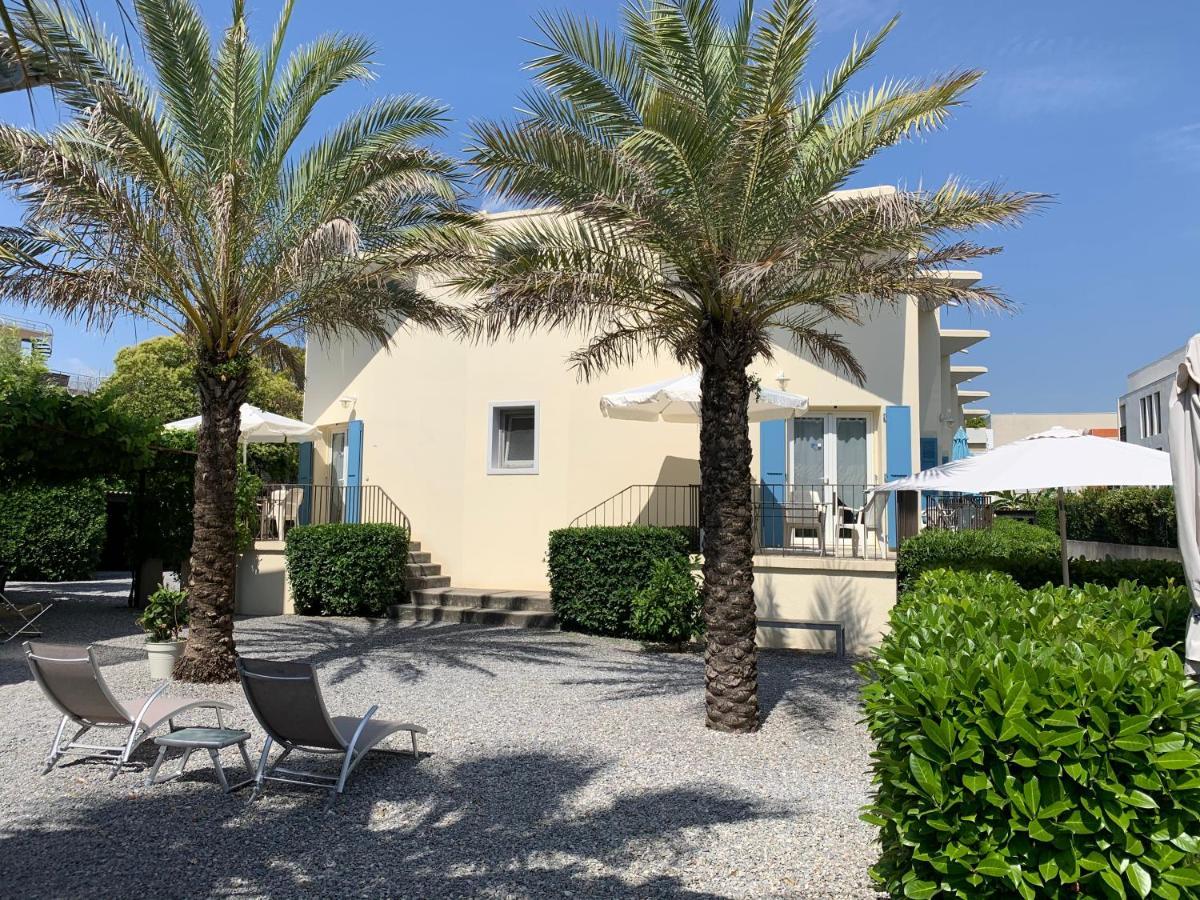 Hotel L'Etape Villeneuve-Loubet Εξωτερικό φωτογραφία