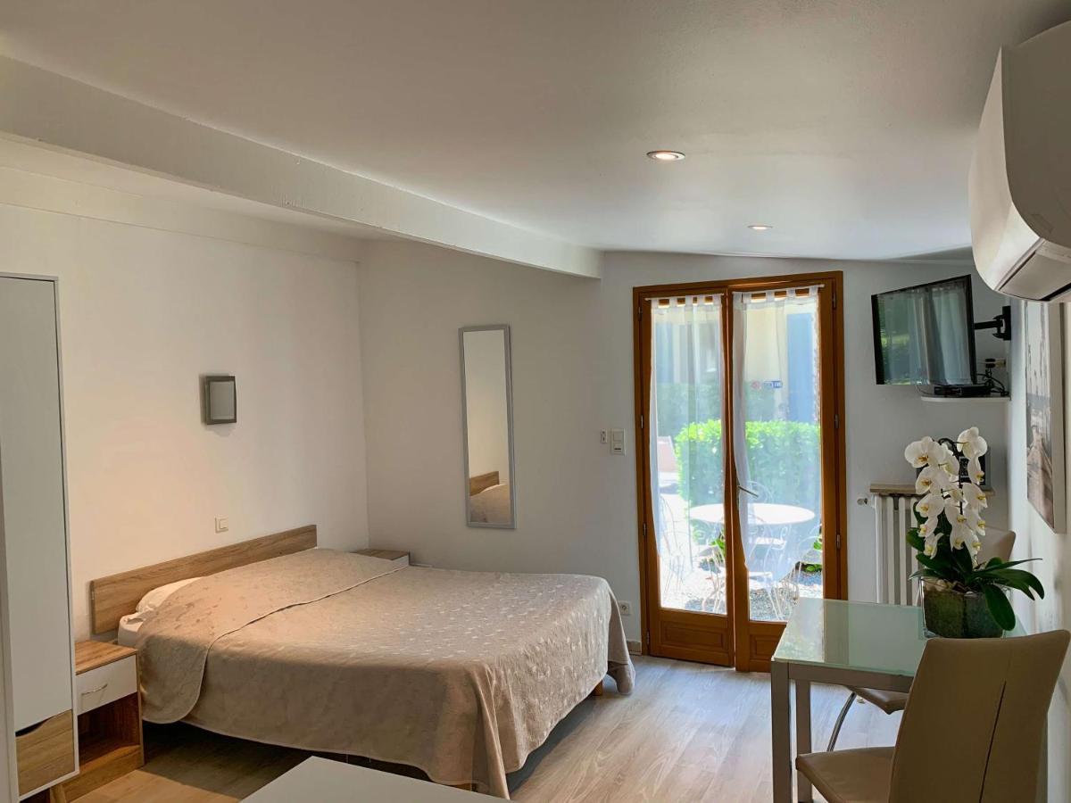Hotel L'Etape Villeneuve-Loubet Εξωτερικό φωτογραφία